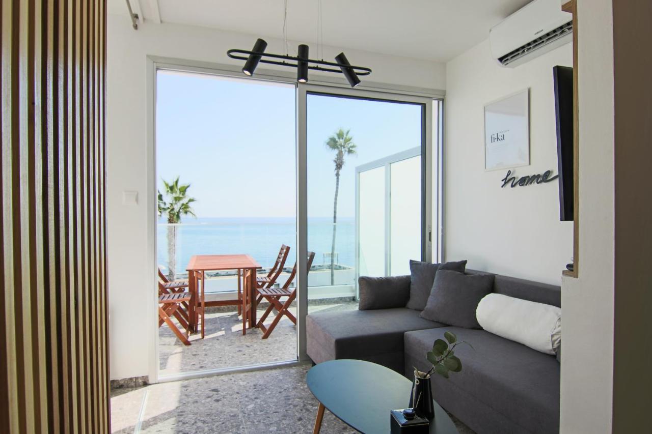 Phaedrus Living Seaview Modern Flat Lighthouse 52 Apartment Пафос Екстериор снимка