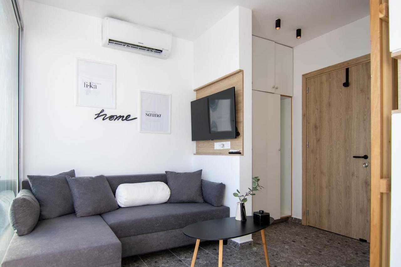 Phaedrus Living Seaview Modern Flat Lighthouse 52 Apartment Пафос Екстериор снимка